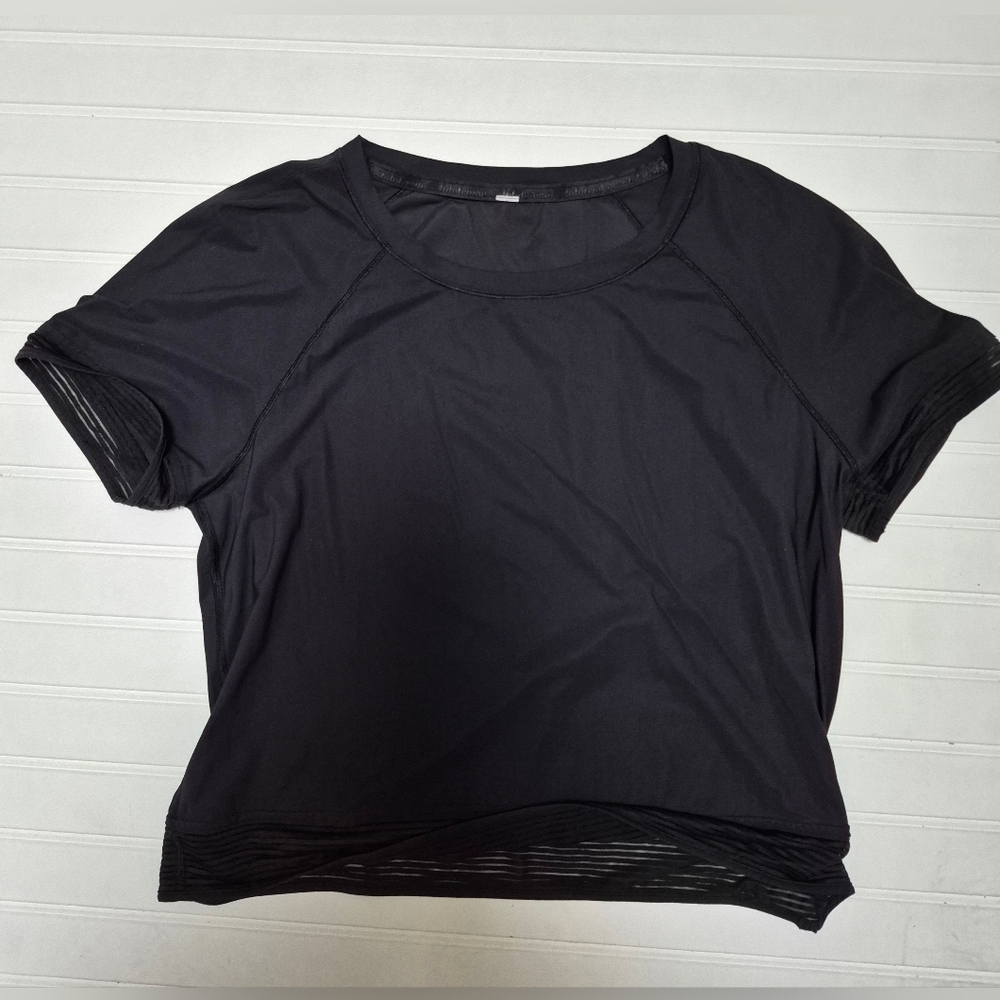 lululemon athletica Black Short Sleeve Tee Size 8